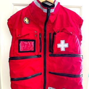 National Ski Patrol vest by Cascade Toboggan.  Size large.